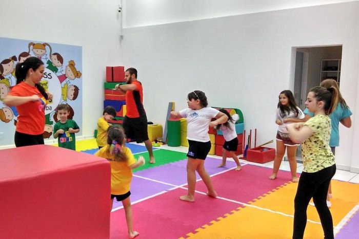  Em Curitiba, há uma academia especial para as crianças