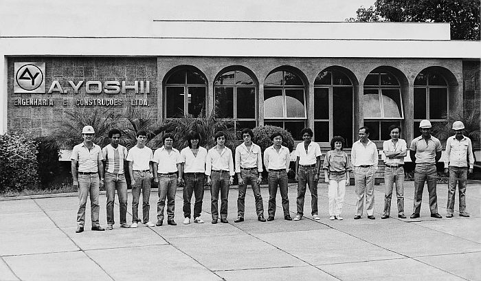 Em 1975, a equipe A.Yoshii começava suas atividades no norte do Paraná - Crédito: Divulgação 