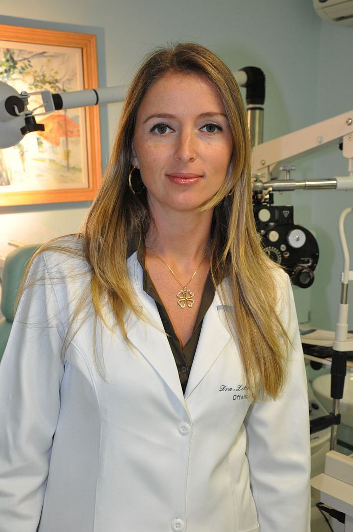 A oftalmologista Letícia Trevisan Tecchio, da Clínica Schaefer, de Curitba (Bebel Ritzmann)
