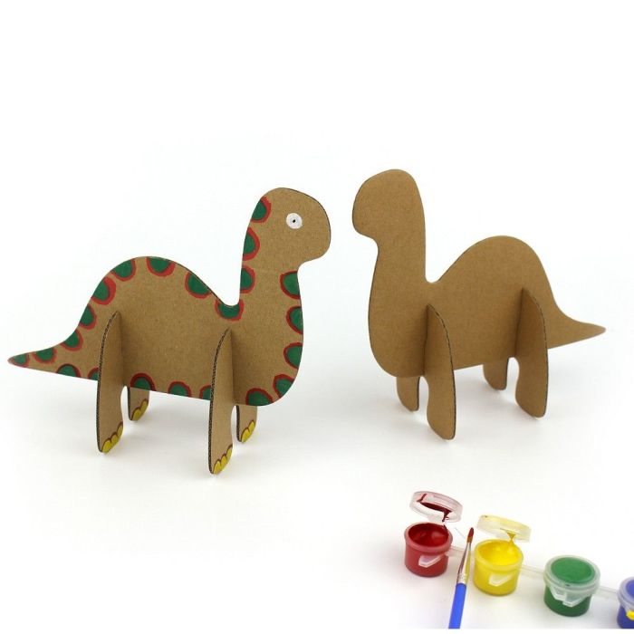 Pequenos vão aprender a criar dinossauros de papelão - Foto: Divulgação
