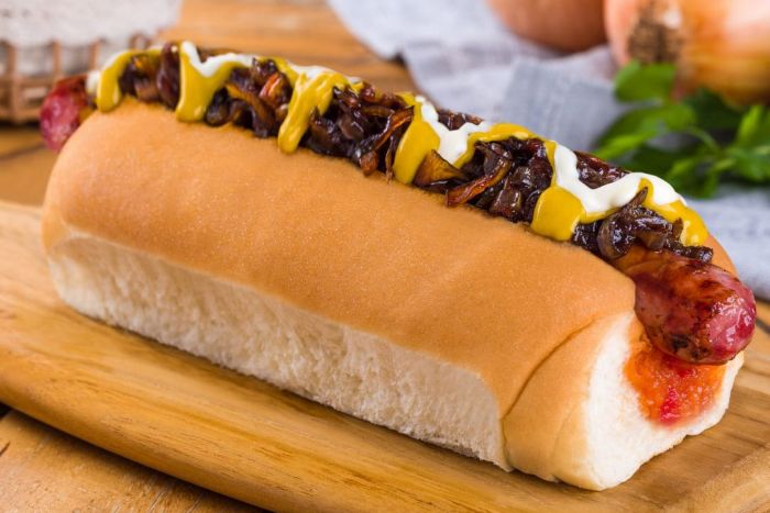 Cachorro quente com picles (Gurken Hot Dog) – COZINHANDO PARA 2 OU