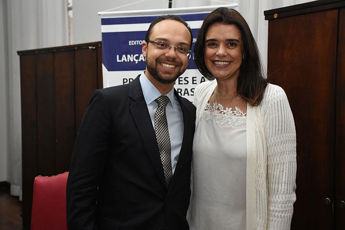 William Pugliese e Marilena Winter, secretária geral da OAB Paraná (Bebel Ritzmann)