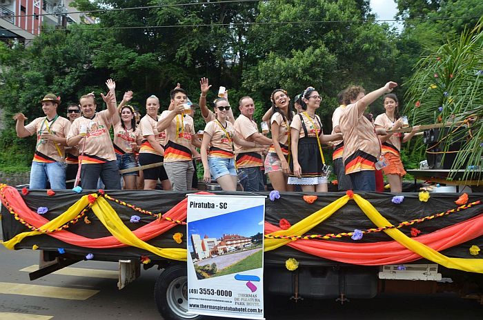 Colaboradores e hóspedes do hotel tem presença confirmada no tradicional desfile (Bebel Ritzmann)