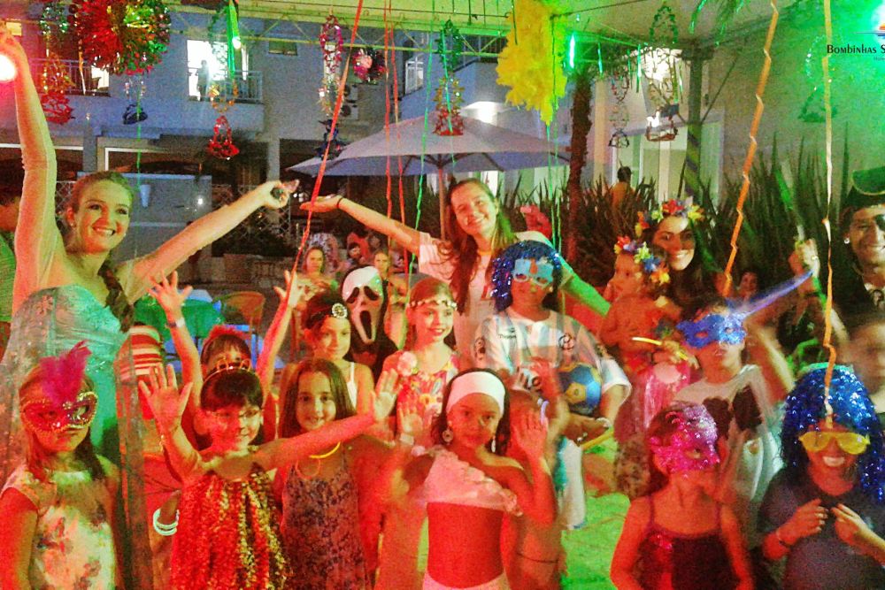 Carnaval anima hóspedes do Bombinhas Summer Beach